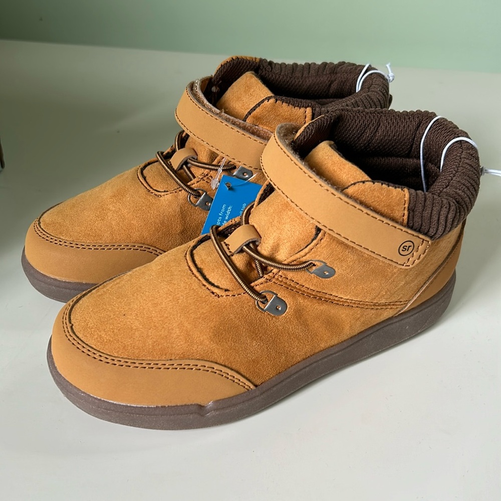 Stride Rite Finch Kids Boot Sneakers